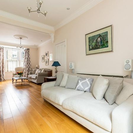 דירות לונדון Joivy Stunning 3 Bed, 2 Bath House With Garden And Rooftop Terrace מראה חיצוני תמונה
